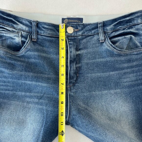 Democracy Womens Absolution Cropped Bootcut Jeans Size 16 Faded Blue Stretch - Picture 10 of 12